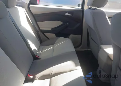 2013 Ford Focus Se z USA, uszkodzony, nr VIN 1FADP3F29DL198692